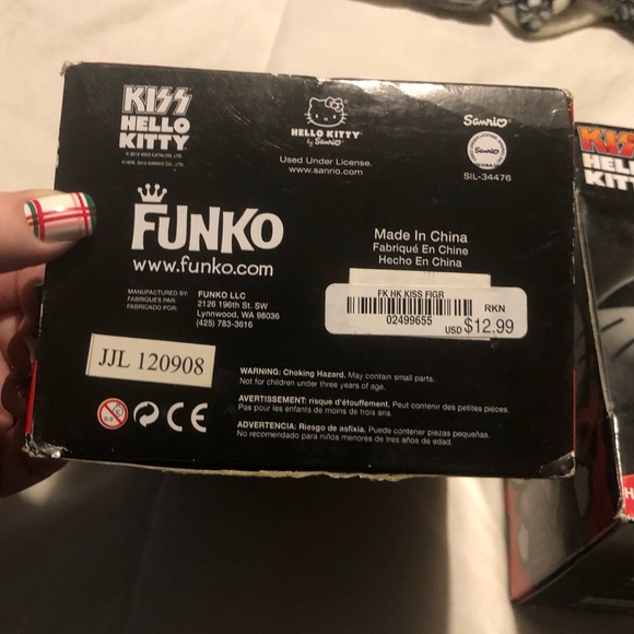 NIB FUNKO HELLO KITTY KISS Collab Figurines Vintage 2008 The Demon The Starchild - Picture 2 of 6